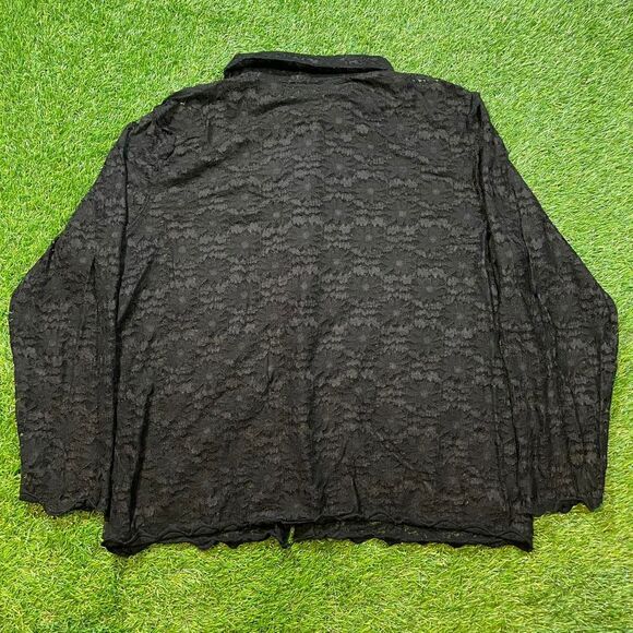 Black lace floral pattern button up oversized shirt with a gothic vibe (L/XL) - Picture 2 of 7